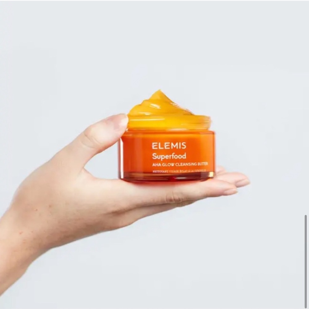 NEW NIB ELEMIS SUPERFOOD AHA GLOW CLEANSING
PUMPKIN CLEANSER Full Size - Picture 9 of 9